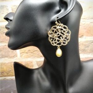 Elegant Gold Dangle Earrings